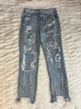 American Eagle Mom Jeans